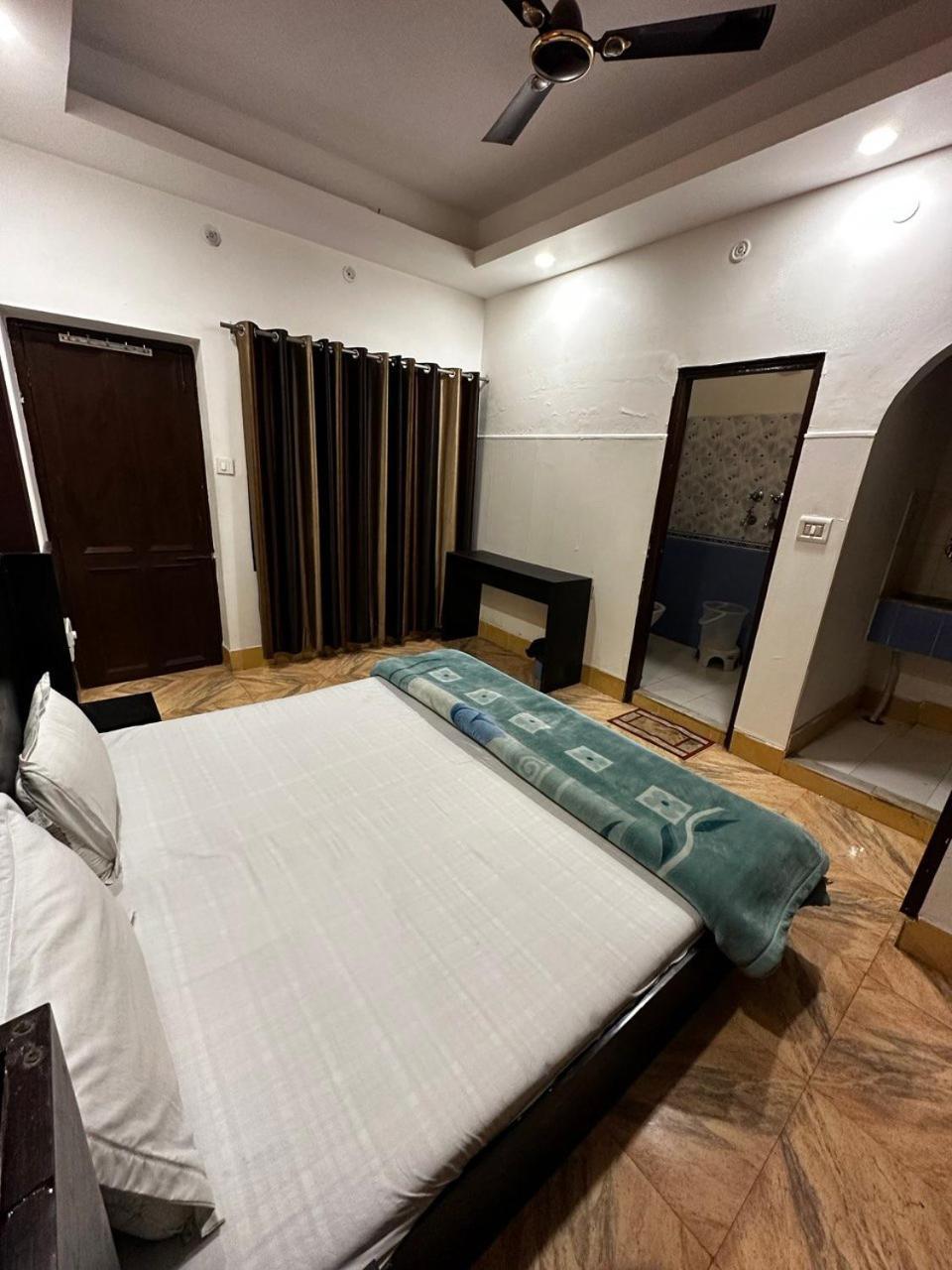 Sonu Guesthouse & Hostel Rishikesh Bagian luar foto