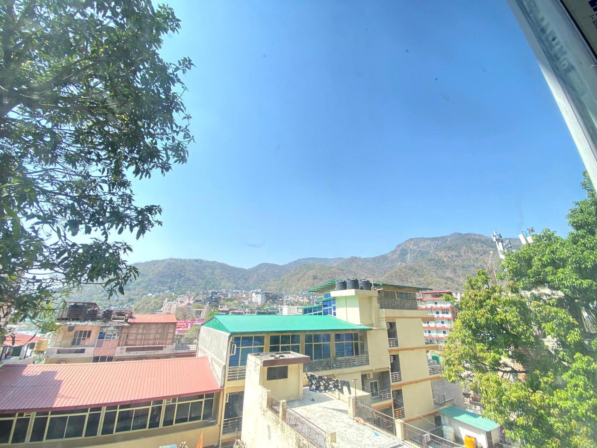 Sonu Guesthouse & Hostel, Rishikesh Bagian luar foto